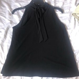 NWT Banana Republic key hole neck-tie Top SZ Small